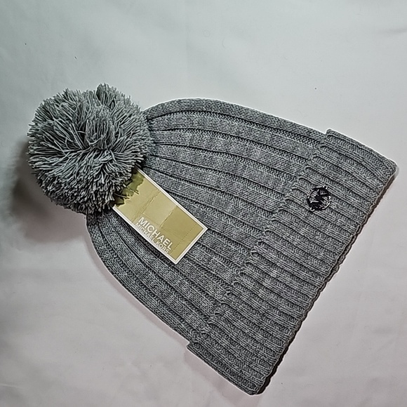Michael Kors Cable Knit Pom Beanie Hat - Picture 6 of 8